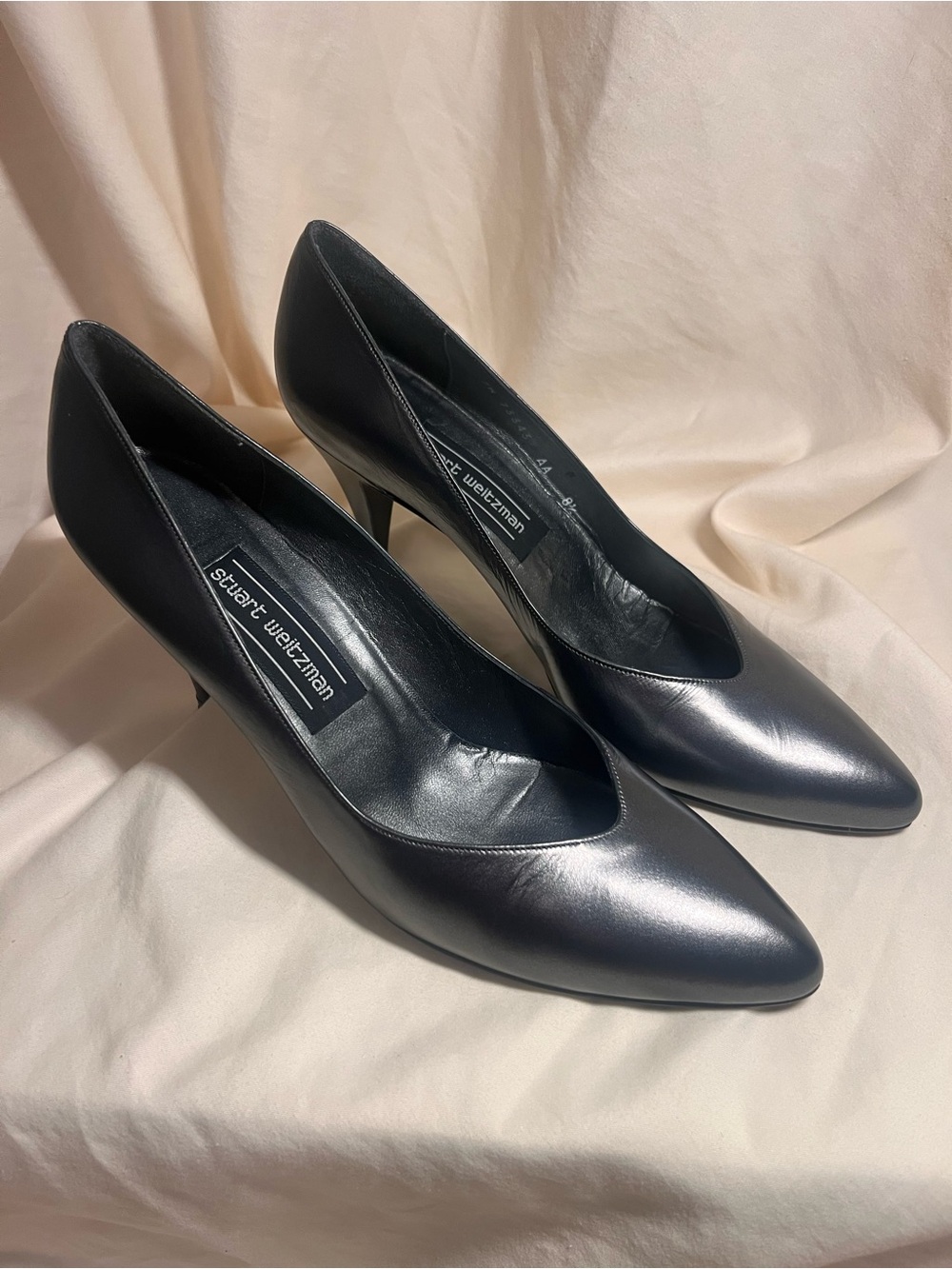 STUART WEITZMAN Leather Stiletto Pump |Pewter | Vintage 90s | Size 8.5AA
